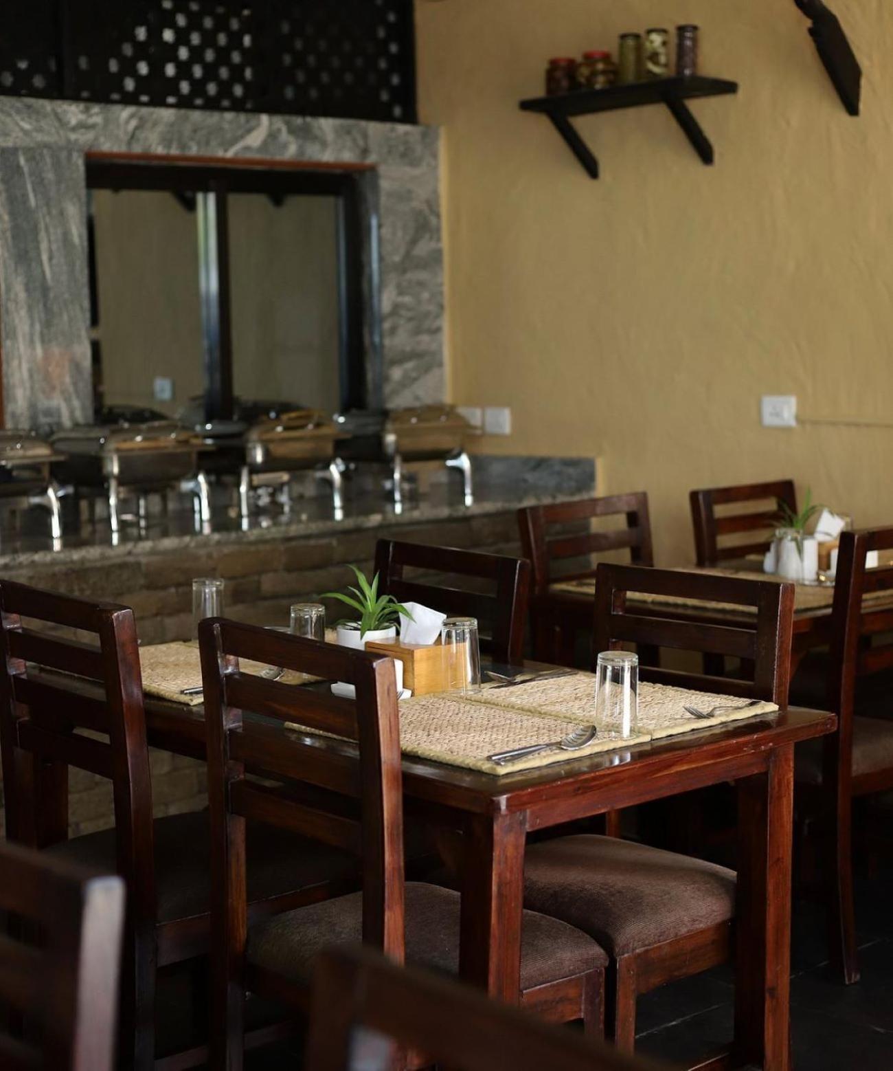 Pokhara Boutique Hotel ภายนอก รูปภาพ