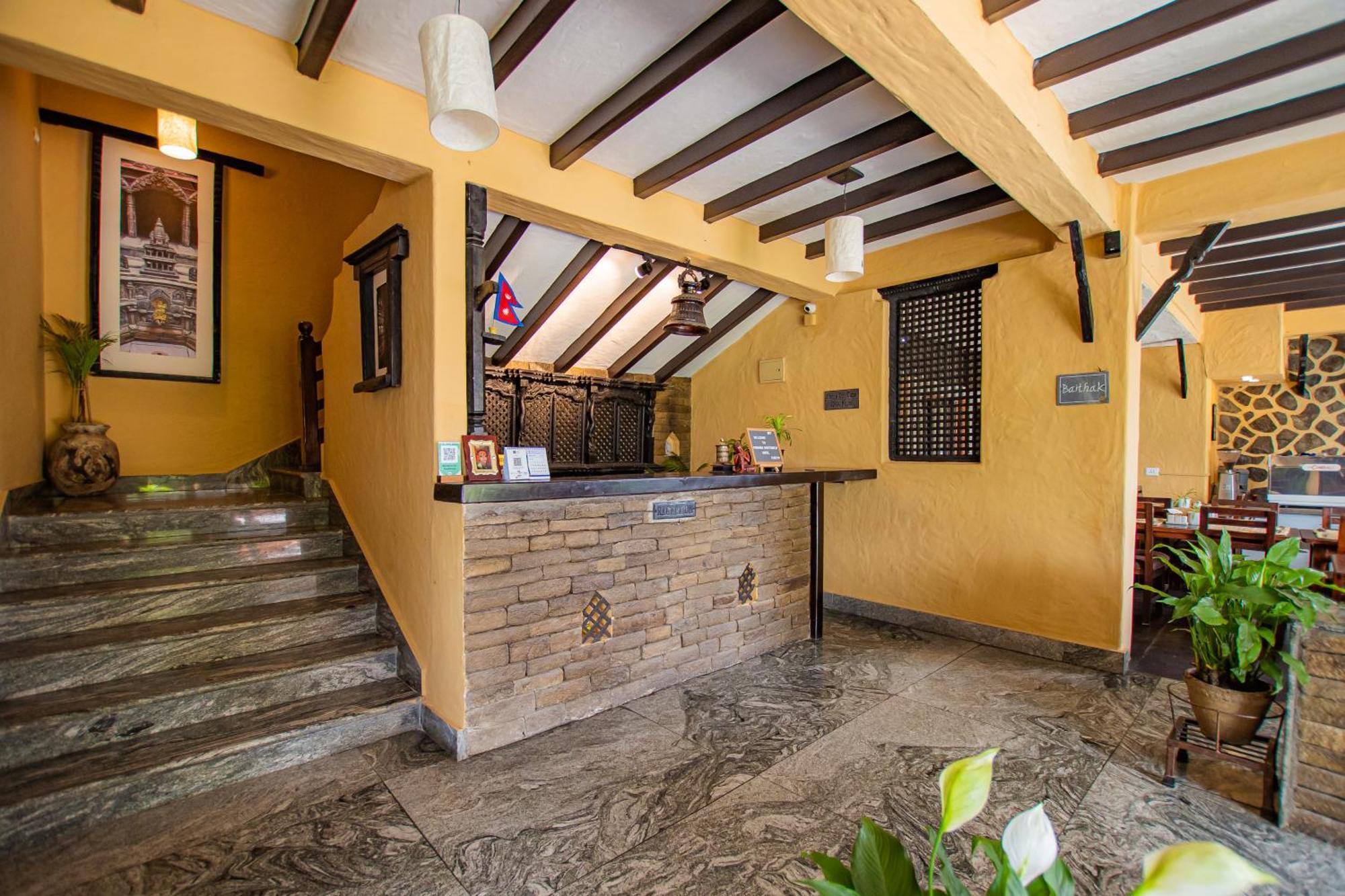 Pokhara Boutique Hotel ภายนอก รูปภาพ