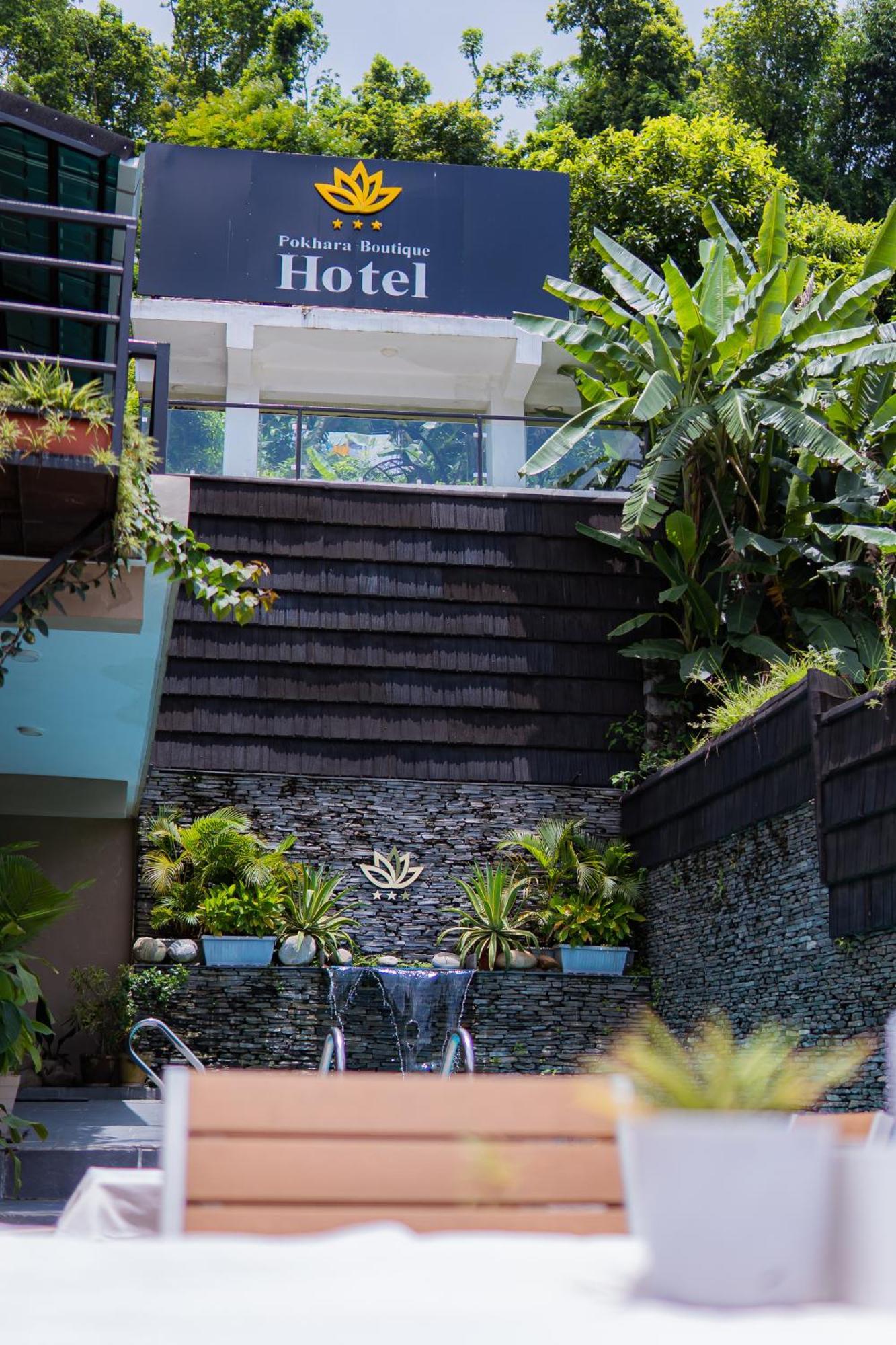 Pokhara Boutique Hotel ภายนอก รูปภาพ