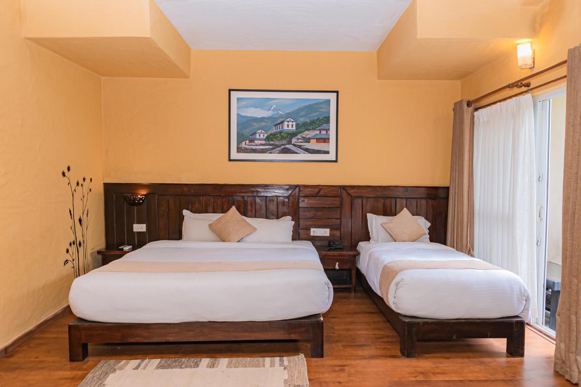 Pokhara Boutique Hotel ภายนอก รูปภาพ