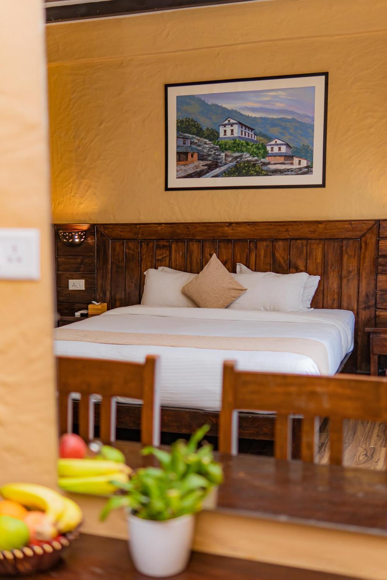 Pokhara Boutique Hotel ภายนอก รูปภาพ