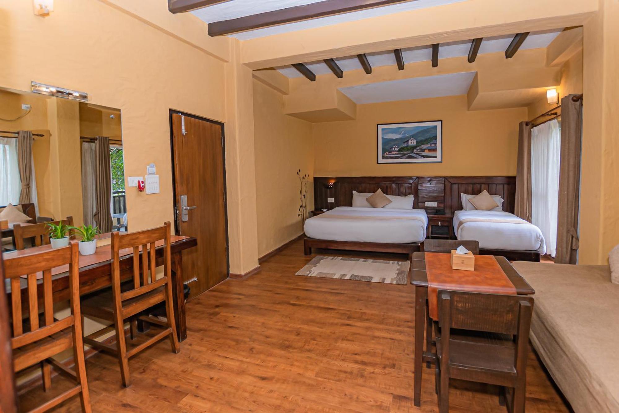 Pokhara Boutique Hotel ภายนอก รูปภาพ
