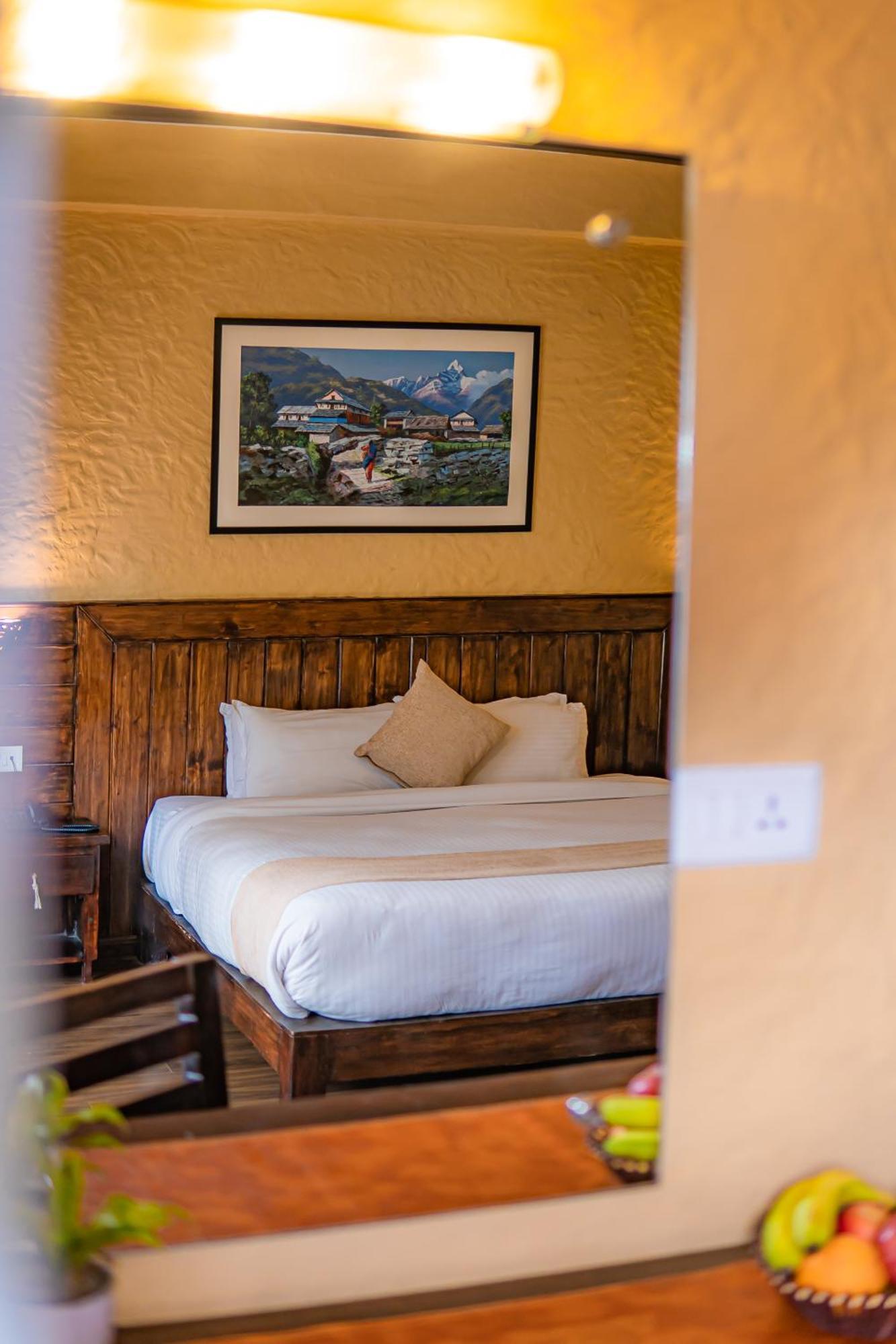Pokhara Boutique Hotel ภายนอก รูปภาพ