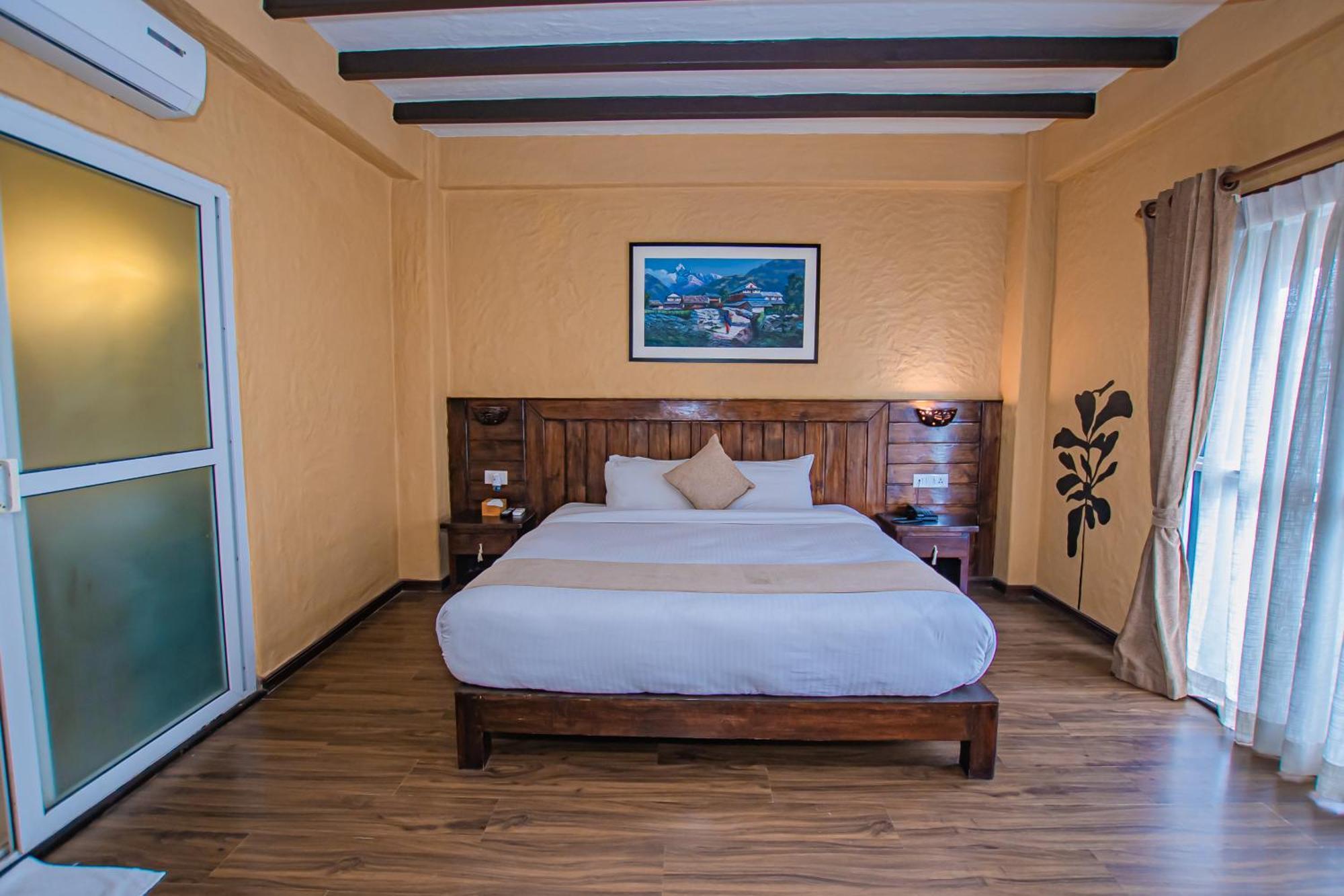 Pokhara Boutique Hotel ภายนอก รูปภาพ