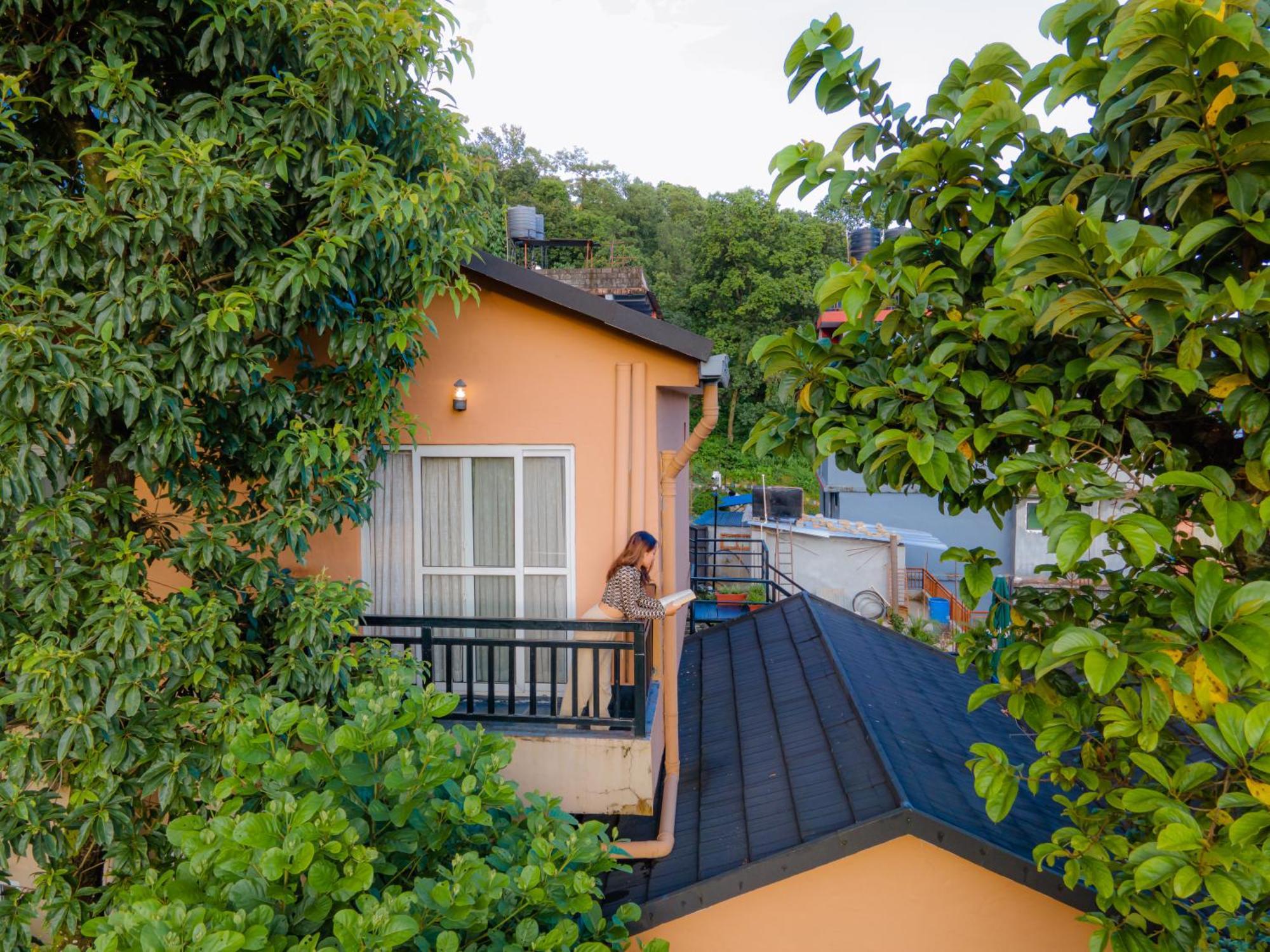 Pokhara Boutique Hotel ภายนอก รูปภาพ